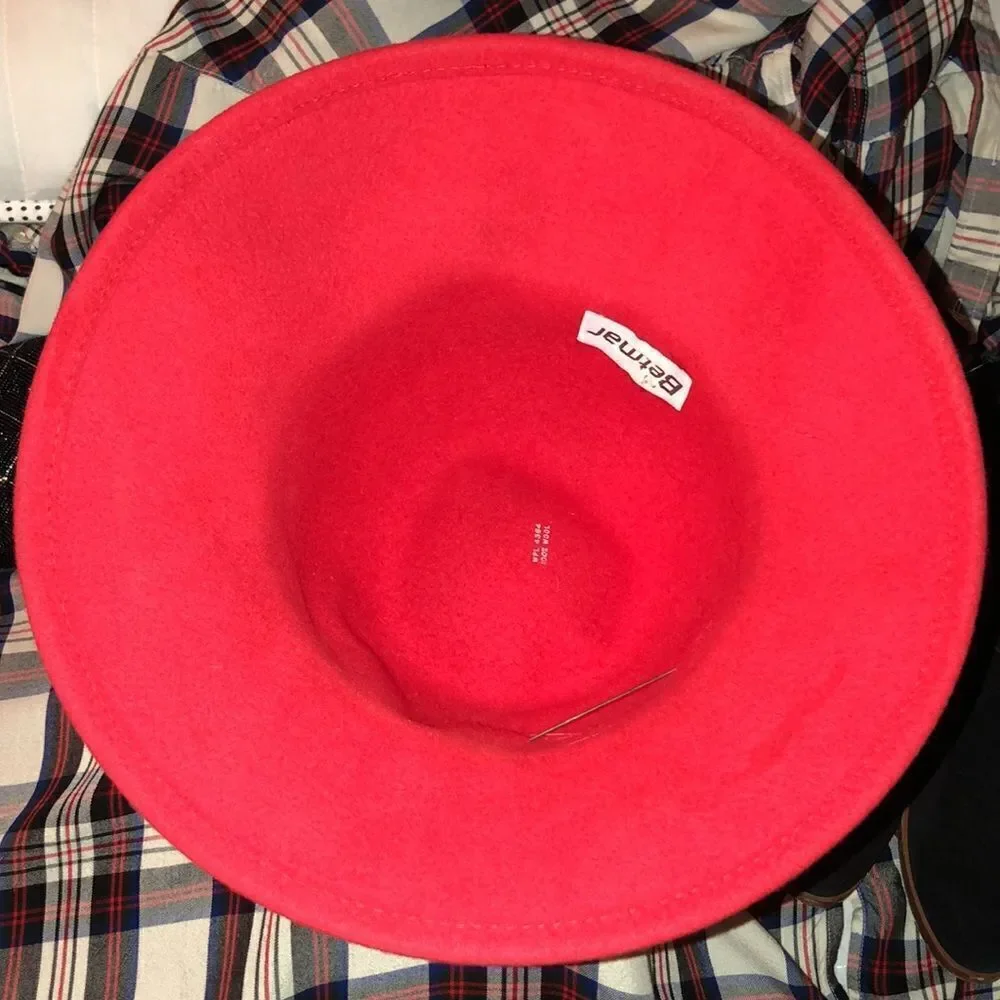 Betmar Retro Vintage 1920s Wool Vibrant Red Ladies Bow Feather & Pin Hat - Picture 12 of 16